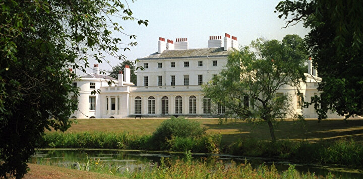 Frogmore Kır Evi