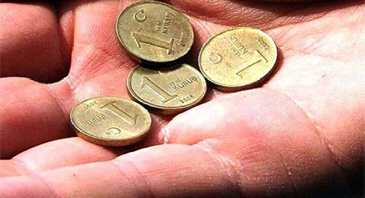 Palandöken, 8 milyar 50 milyon 500 bin 562 adet madeni paradan, özellikle 1 kuruşların nerede olduğunu sormak gerektiğini söyledi.