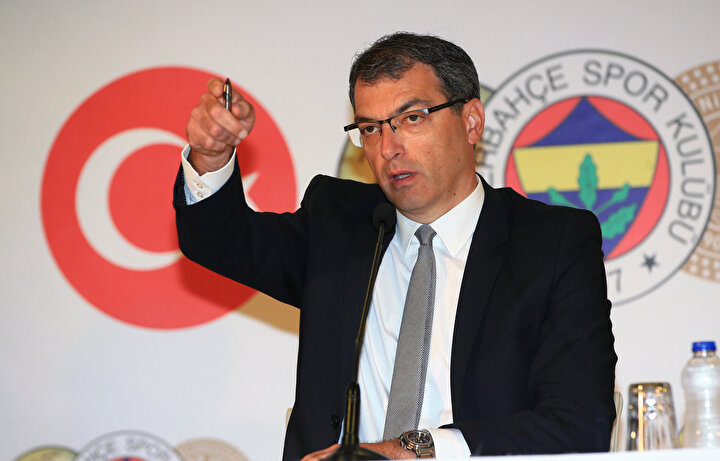 Damien Comolli bu yaz uyguladığı transfer politikasıyla dikkatleri üzerine çekti.