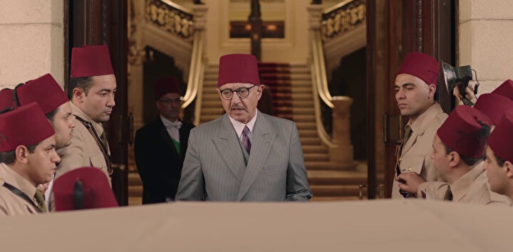 Arap medyasında İhvân'ı konu alan çok sayıda film ve dizi yayınlanmaktadır. Onlardan biri olan ''el Cemâa''da Hasan Hudaybî'nin canlandırıldığı bir sahne.