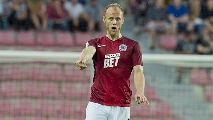 Semih Kaya, Sparta Prag formasıyla...