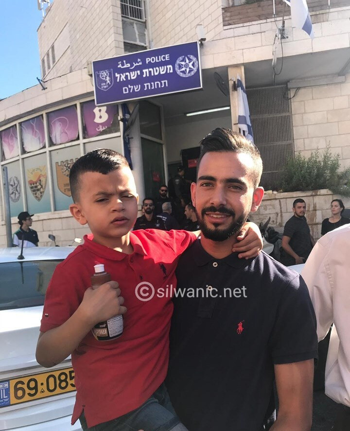 Muhammed İleyyan, ifade için Doğu Kudüs'teki İsrail polis merkezine geldi.