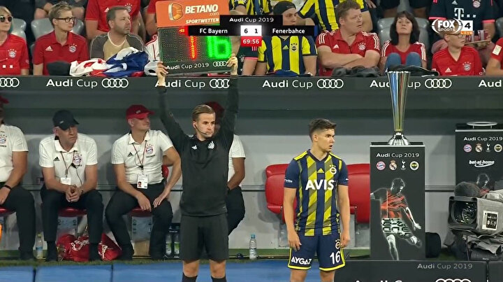 Ferdi Kadıoğlu'nun oyuna girdiği an.