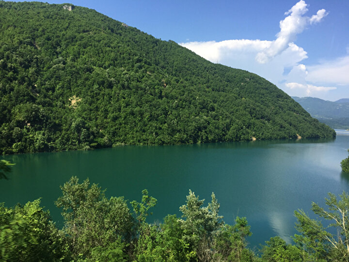Muhteşem güzelliğiyle Neretva nehri.