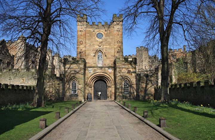 Durham Üniversitesi.