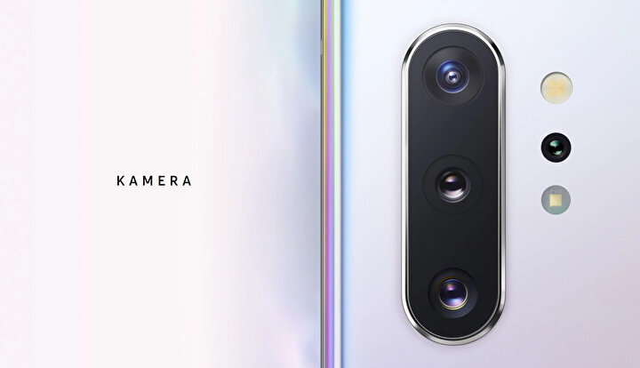 Galaxy Note10'da arkada üç kamera yer alıyor. Galaxy Note10+'ta da bir derinlik algılama kamerası var.