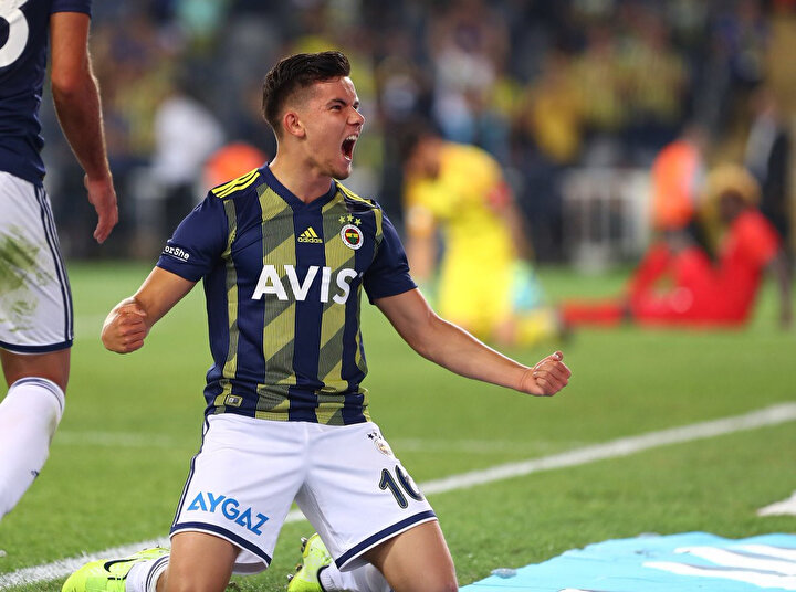 Ferdi Kadıoğlu'nun gol sevinci.