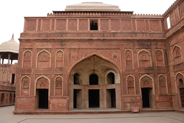 Bengal Mahal.