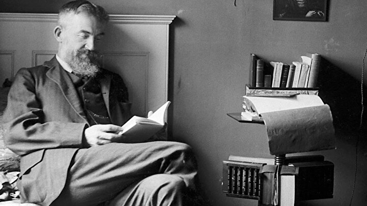 İngiliz edebiyatçı Bernard Shaw.