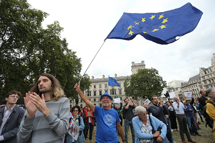 Brexit karşıtı gösterilerden bir fotoğraf.