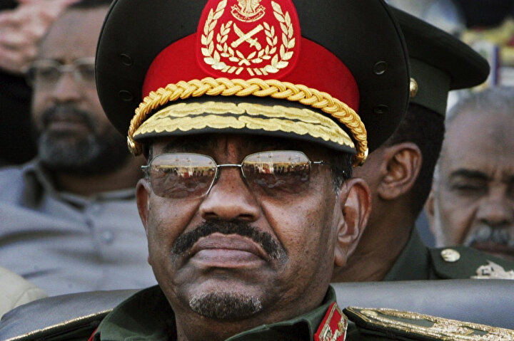 Ömer Beşir, birkaç ay öncesine kadar Sudan'ın en güçlü adamıydı.