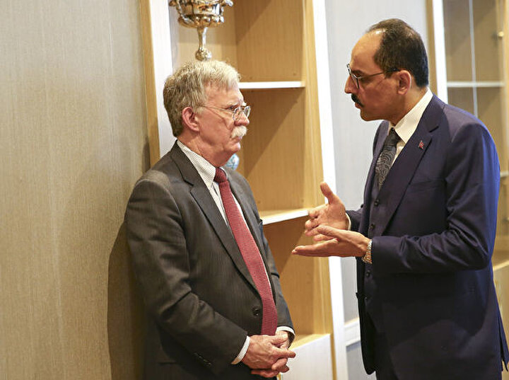 John Bolton, Ocak ayında Türkiye temasları kapsamında Cumhurbaşkanlığı Sözcüsü İbrahim Kalın Cumhurbaşkanlığı Külliyesi'nde bir araya gelmişti.