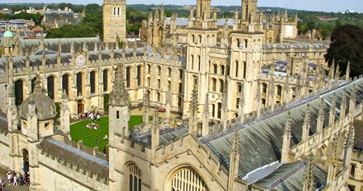 Oxford Üniversitesi genel görünüm