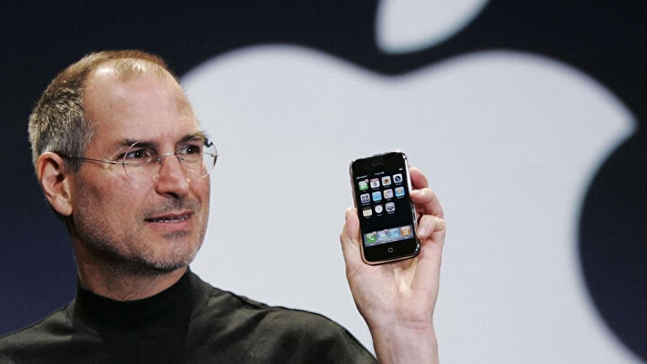 Apple, ilk iPhone'dan bu yana büyük bir yükselişle dünya teknoloji tarihine geçti.