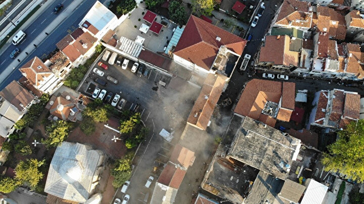 Deprem, İstanbul'da meydana getirdiği 'panik dalgasıyla' ne kadar ciddi bir sınav olduğunu herkese gösterdi.