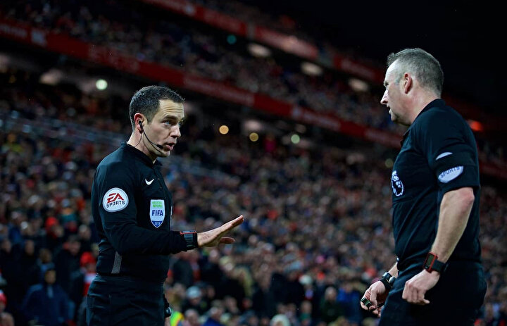 Smart'ın uyarısı sonucu Tottenham iki penaltı kazandı
