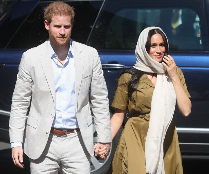 Prens Harry ve Meghan Markle, cami ziyaretine giderken