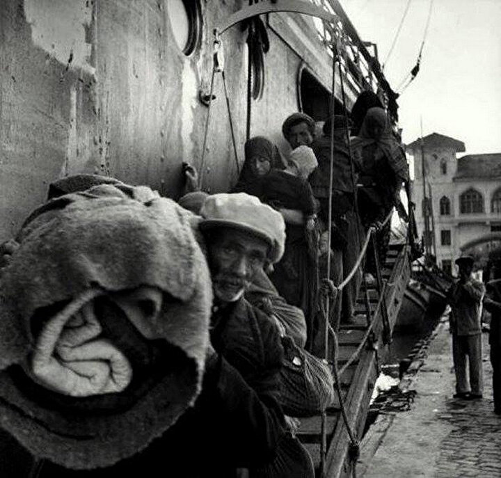 1951'de Bulgaristan'dan sürülen Müslüman Türkler.
