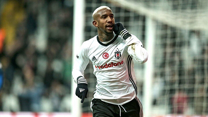 Talisca, Beşiktaş formasıyla son sezonunda 14 gol kaydetmişti.