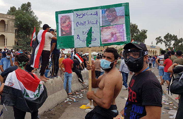Irak’ta Şiilerin en yüksek dini merci Ali es-Sistani, ülkede oluşabilecek kaos ortamına karşı uyardı.