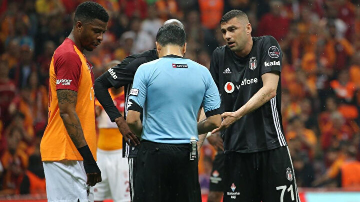 Derbi karşılaşması Pazar günü saat 19.00'da başlayacak.