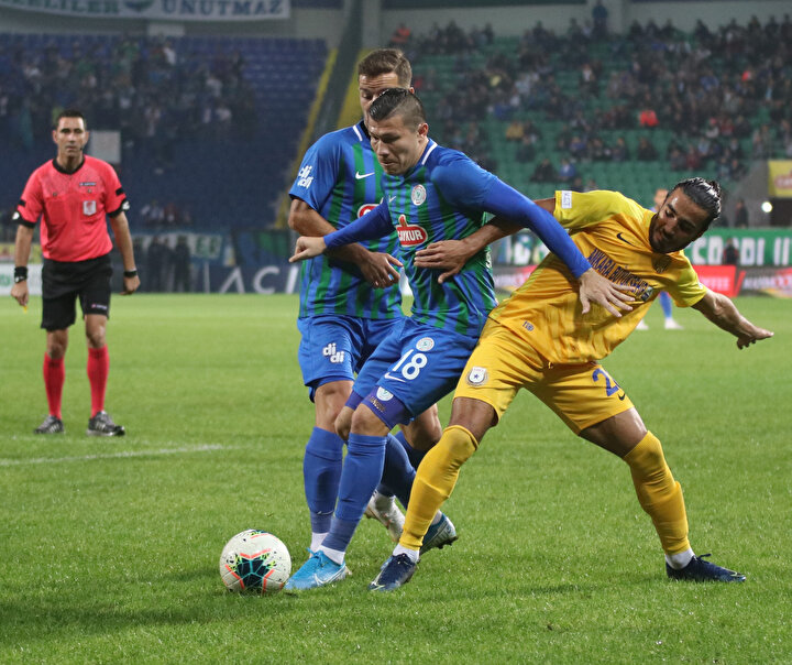 Braian Samudio bu sezon 3 gol kaydetti.