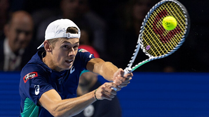 Alex de Minaur ilk kez final maçına çıktı.