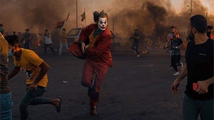 Joker filmi protestoların merkezinde yer almaya başladı.