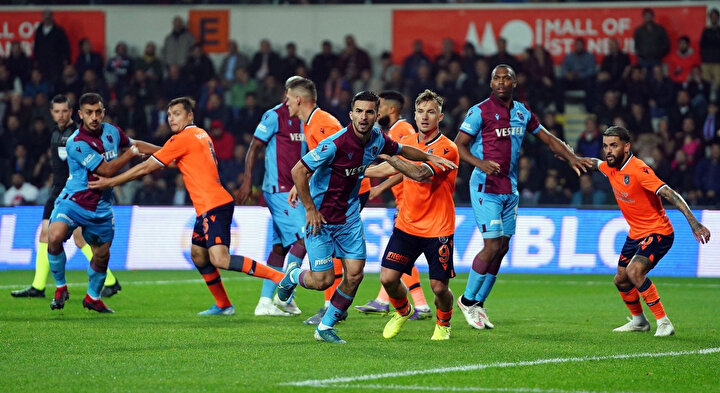 Trabzonspor bu sezon ligde kalesinde 12 gol gördü.