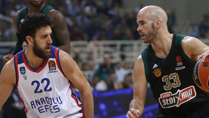 Vasilije Micic 6 sayı 3 asistle takımına katkıda bulundu.