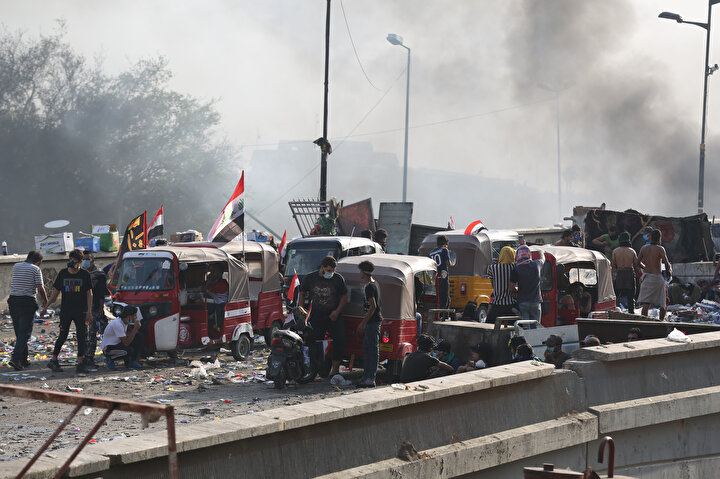 Irak'ta gösterilerin sembolü tuk tuklar.