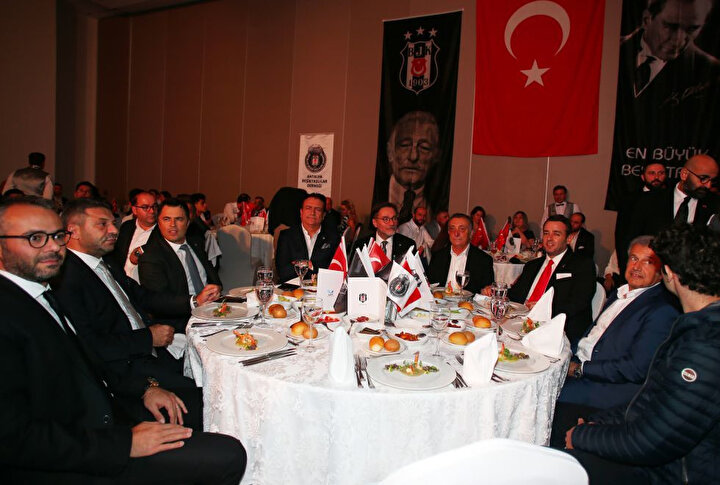 Ahmet Nur Çebi 1 haftada 105 milyon ödediklerini açıkladı.