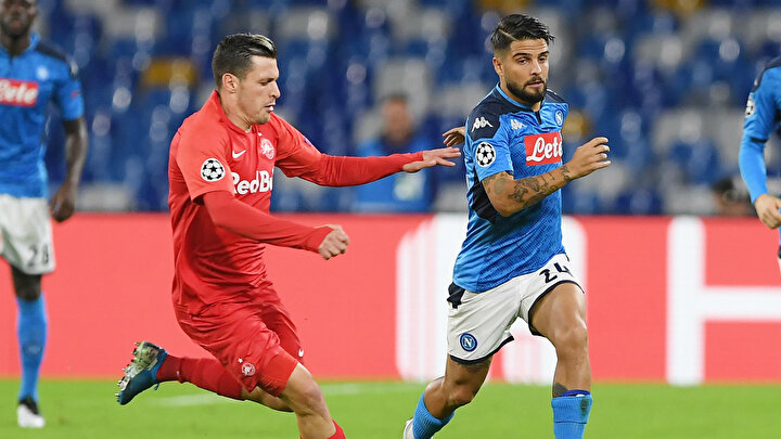 Napoli Şampiyonlar Ligi'nde 8 puanla 2. sırada bulunuyor.