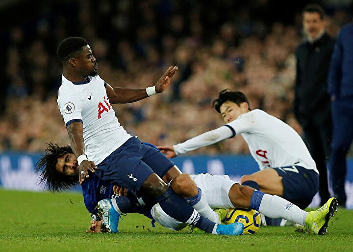 Heung-Min Son 9 maçta 2 gol 3 asist üretti.