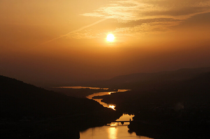 Ceyhun nehri.