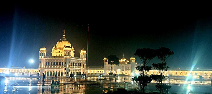 Pakistan Başbakanı İmran Han'ın Twitter'dan paylaştığı Kartarpur Koridoru'ndan kareler.