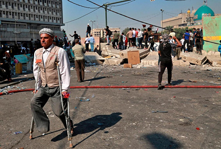 Başkent Bağdat'taki hükumet karşıtı gösteriler.
