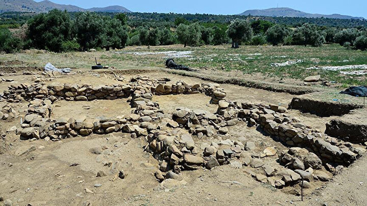 Uğurlu-Zeytinlik Höyüğü.