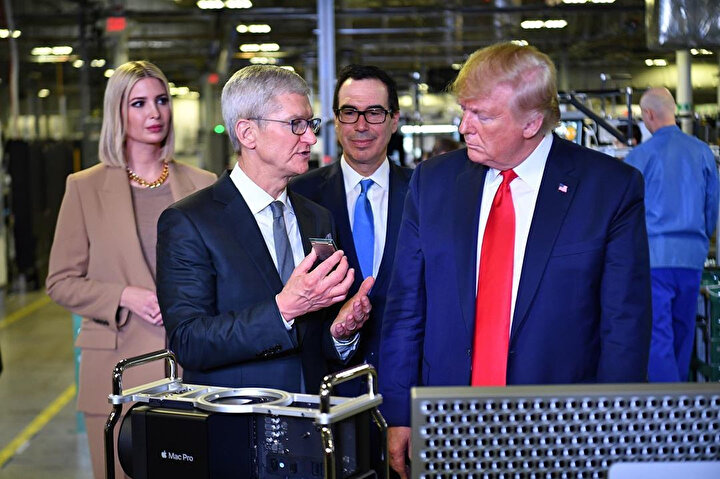 Tim Cook ve Donald Trump, Teksas'ta görüştü.