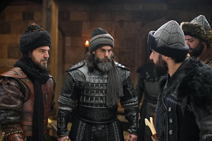 Diriliş Ertuğrul.