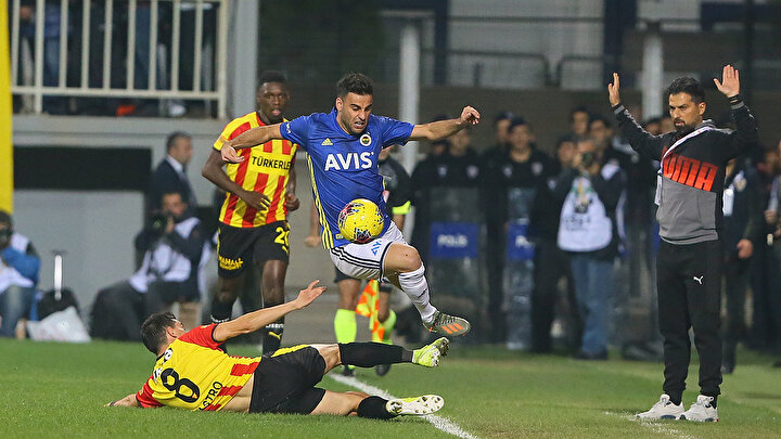 Göztepe - Fenerbahçe maçından kareler.