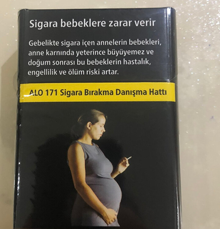Sigara paketinde yer alan uyarılardan biri