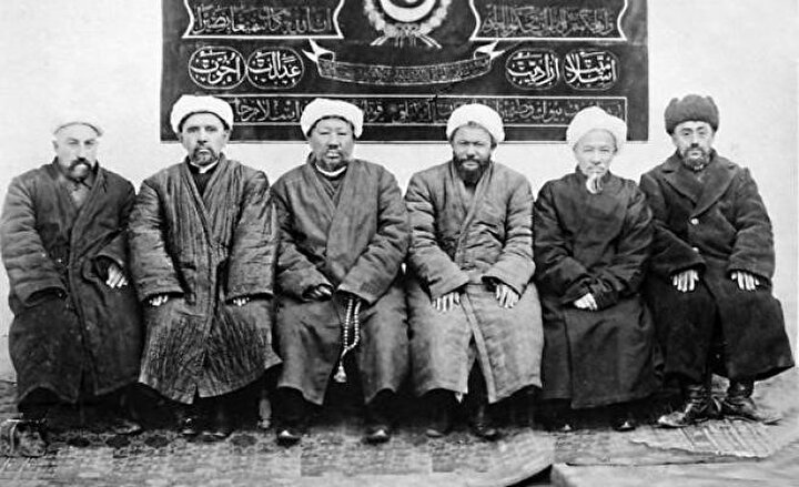 1933’de kurulan Doğu Türkistan İslam Cumhuriyeti'nin bakanları.