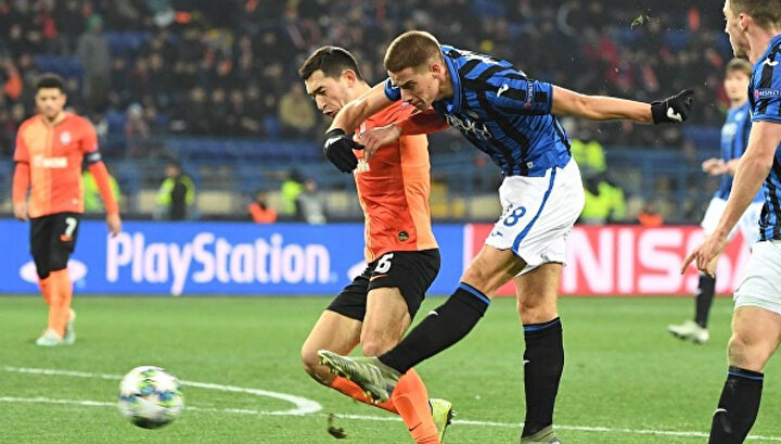 Mario Pasalic bu sezon Şampiyonlar Ligi'nde 2. golünü kaydetti.