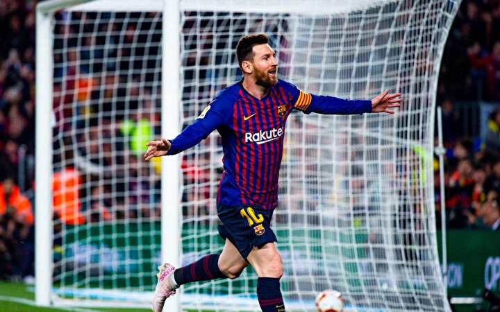 Messi Şampiyonlar Ligi'nde 2 gol 3 asist üretti.