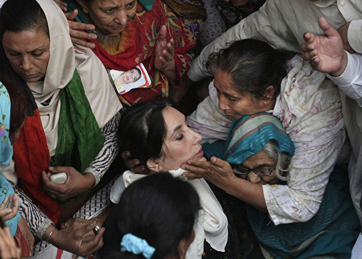 Benazir Butto, 2007 Aralık'ta uğradığı suikast sonucu yaşamını yitirmişti.
