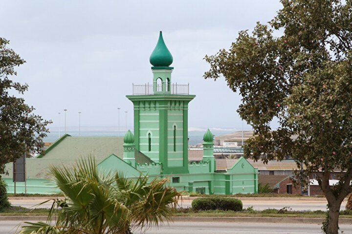 Port Elizabeth Camiisi.