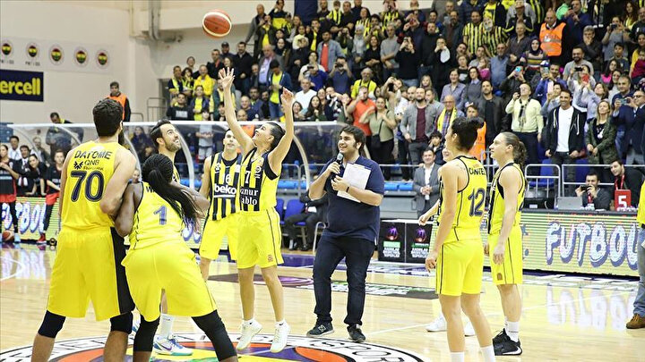 Birsel Vardarlı Fenerbahçe formasıyla 675 maça çıktı.