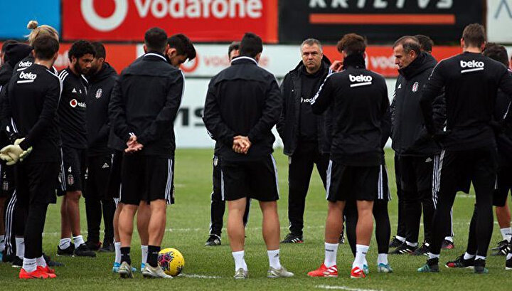 Beşiktaş Antalya kampında 2 hazırlık maçı oynayacak.