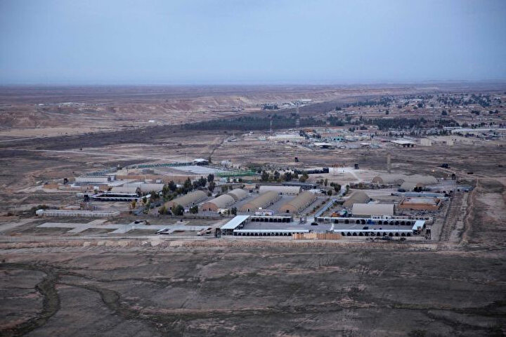 Irak'taki ABD ordusuna ait Ayn el-Esed üssü.